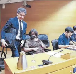  ?? EFE ?? Francesc Colomer Sánchez, ayer en la comisión de Turismo de Les Corts.