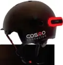  ??  ?? Helm mit Rücklicht: der Cosmo.
