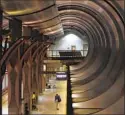  ?? Los Angeles Times ?? Genaro Molina
A COMMUTER at the Hollywood and Highland Metro station in 2022.