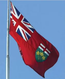 ?? RENÉ JOHNSTON/TORONTO STAR FILE PHOTO ?? The 50th anniversar­y of Ontario’s official flag gives pause to consider whether the hastily adopted British ensign still suits the province today, writes Peter Price.
