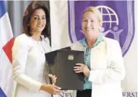  ?? FUENTE EXTERNA ?? Acto. Montilla de Medina firmó el convenio con la directora del Instituto de Salud Pública Global de la NYU, Cheryl Healton.