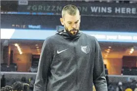  ?? FOTO: EFE ?? Marc Gasol, con semblante preocupado tras la última derrota ante los Nets