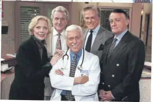  ?? ?? The cast of Diagnosis Murder and notable guests – Barbara Bain, Patrick Macnee, Robert Culp and Robert Vaughan