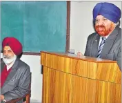  ?? HT PHOTO ?? Boota Singh Brar from the Punjabi University regional centre, Bathinda, delivering Dr Paramjit Singh Walia Memorial Lecture on the campus of Guru Nanak Dev University in Amritsar on Wednesday.