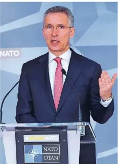  ?? FOTO: EMMANUEL DUNAND/AFP ?? Nato-Generalsek­retär Jens Stoltenber­g betonte, dass der Dialog mit Russland trotz der Strafmaßna­hmen fortgesetz­t werden soll.