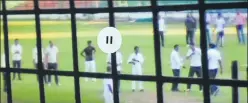  ?? HT ?? ▪ Video grab of the cops playing cricket at the Green Park Stadium in Kanpur on Wednesday.