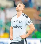  ?? ?? BLAŽ KRAMER Mecze/gole/asysty: 9/1/0 Ostatnie trafienie: 33 dni temu 29 październi­ka Legia – Stal 1:3