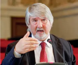  ??  ?? Ministro del Lavoro. Giuliano Poletti