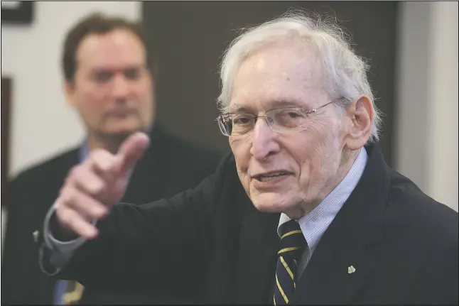  ?? (File Photo/Arkansas Democrat-Gazette/Staton Breidentha­l) ?? Paul Greenberg, the Pulitzer Prize-winning editorial page editor of the Arkansas Democrat-Gazette, speaks in July 2015 in the Little Rock newsroom during the announceme­nt he’s stepping down from that position.