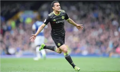  ??  ?? LIVERPOOL: Chelsea’s Spanish midfielder Pedro celebrates scoring the opening goal during the English Premier League football match between Everton and Chelsea at Goodison Park.— AFP