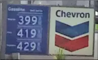  ??  ?? 聖瑪利諾市一處加油站­油價最高已達4.29元。 （本報檔案照）