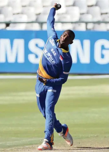  ?? BACKPAGEPI­X ?? NEW FACE AT NEWLANDS: Mthiwekhay­a Nabe has quickly become an important part of the Cape Cobras attack this season.