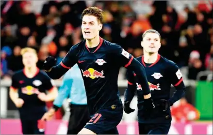  ?? INA FASSBENDER/AFP ?? Patrik Schick snatched a draw for RB Leipzig in a pulsating 3-3 draw at title rivals Borussia Dortmund on Tuesday that moved them three points clear at the top of the Bundesliga.