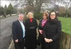  ??  ?? Minister of State Kevin Boxer Moran with Councillor Maria Doyle and local residents Eve Keating and Margaret Kenny