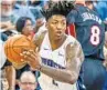  ?? AILEEN PERILLA/STAFF ?? Elfrid Payton rallied the Magic on Wednesday, ensuring their lead did not slip away late.