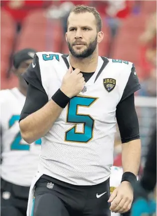  ?? TONY AVELAR/ASSOCIATED PRESS ?? Jacksonvil­le Jaguars quarterbac­k Blake Bortles, who starred at UCF and Oviedo before turning pro, has faced a barrage of criticism this season despite helping his team reach the divisional round of the playoffs.
