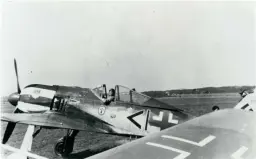  ?? ?? ■ A Focke-wulf 190 of STAB.I/JG1. This unit participat­ed in air cover during the more northern leg of the Channel Dash over the North Sea.