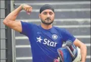  ?? AFP ?? Harbhajan Singh feels Australian batsmen will struggle to tackle Ravichandr­an Ashwin and Ravindra Jadeja.