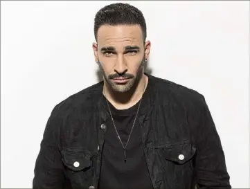  ??  ?? Adil Rami se livre dans un ouvrage intitulé
Autopsie.
De Fréjus à Boavista, il revient sur sa carrière.