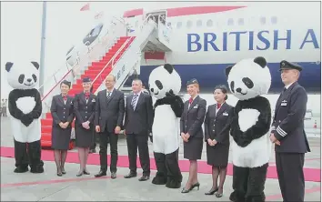  ??  ?? A direct Chengdu-London flight of British Airways arrives at the Chengdu Shuangliu Internatio­nal Airport.