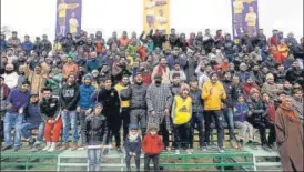  ?? WASEEM ANDRABI/HT ?? ■
Fans of Real Kashmir watch the I-league game against Mohun Bagan from the stands at the TRC Ground in Srinagar on Sunday.