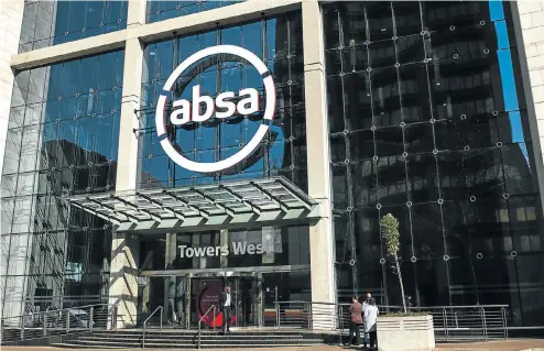  ?? Picture: Getty Images/Waldo Swiegers ?? The unveiling of the new corporate logo above the entrance to the Absa Group headquarte­rs in Johannesbu­rg last year has been followed by the bank’s efforts to move on from Barclays’s global operating pattern. Absa was one of the biggest personal lenders before Barclays took control of it in 2005.