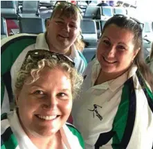  ?? PHOTO: CONTRIBUTE­D ?? REP DUTIES: Kirsty Prouten (left) with the Queesland coaching crew at the U15 Australian Softball Championsh­ips last month.