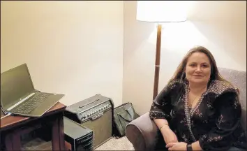  ?? SUSAN BREYMEYER ?? Susan Breymeyer, a mental health therapist, now interacts with clients via tele-therapy appointmen­ts from her Lake County home.
