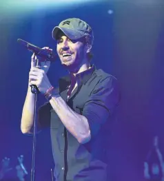  ??  ?? Enrique Iglesias se definió como un “lobo” valiente. “Me considero un valiente que ha luchado mucho por mantenerse”, dijo.