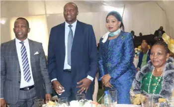  ?? ?? ▲Prime Minister Russell Mmiso Dlamini (second from left) with Speaker Jabulani Mabuza, Senator Lindiwe Dlamini and DPM Thulisile Dladla.