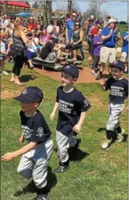  ?? KEV HUNTER — DIGITAL FIRST MEDIA ?? Hatfield-Towamencin Little League opened up its season Saturday.