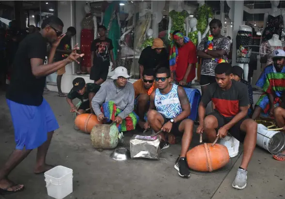  ?? WASHINGTON TIN BAND PERFORM AT MAIN STREET, NADI. Photo: Waisea Nasokia ??