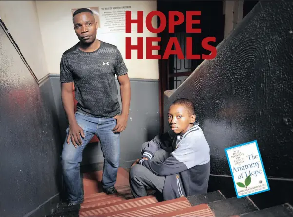  ?? PICTURE: MATTHEWS BALOYI/AFRICAN NEWS AGENCY (ANA) ?? Morris Mdlongwa, 14, who has leukaemia, is under the care of his father, Tendai Kiwa, in their Yeoville home.