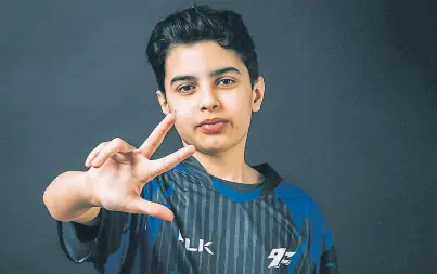  ??  ?? Thiago Lapp, alias K1NG, quedó entre los mejores cinco del Mundial de Fortnite