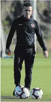  ?? TORONTO STAR FILE PHOTO ?? Canadian men’s soccer team head coach John Herdman is pictured during training at the club’s Downsview field Oct. 11.