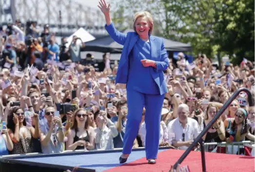  ??  ?? Presidenti­al candidate of the U.S. Democratic Party Hillary Clinton at a campaign event