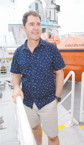  ?? Picture: STEWART MCLEAN ?? TRIBUTE: Dr Robin Beaman on board the RV Investigat­or in Cairns.