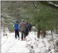  ?? COURTESY CNC ?? Families enjoy evening snowshoe hike at Chippewa Nature Center.