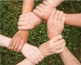  ??  ?? Support groups allow people to gain strength by knowing that others are going through the same challenges.