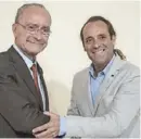  ?? Foto: Archiv ?? Juan Cassá (r.) mit Bürgermeis­ter De la Torre.