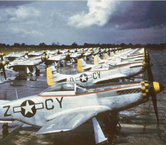  ??  ?? After V-E Day, the 55th moved to Station Kaufbeuren in Germany and later received P-80s while in occupation.
Its surviving P-51Ds were returned to RAF Wormingfor­d for dispositio­n, as seen here. (Photo courtesy of Stan Piet)