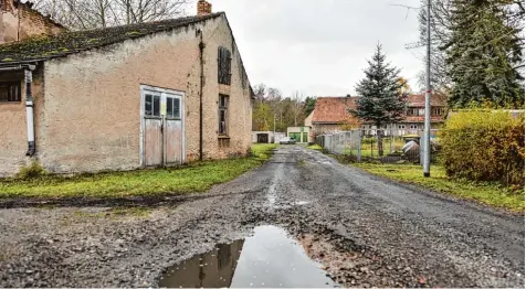  ?? Foto: Patrick Pleul, dpa ?? Die Siedlung Alwine ist ziemlich baufällig. Demnächst soll sie aber sozusagen ein Hort für Erfinder werden.