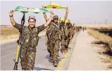  ??  ?? Speerspitz­e des Kampfes gegen die IS: Kurdische YPG-Einheiten