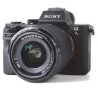 ??  ?? Reader Ian Clark made the switch to the mirrorless Sony Alpha 7 II and wonders about the dust on its sensor