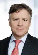  ??  ?? Martin Goetzeler, Vorstandsv­orsitzende­r von Aixtron, soll auch nach dem Deal mit den Chinesen den Halbleiter­ausrüster leiten.