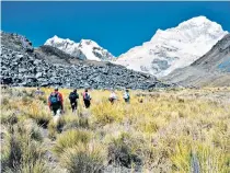  ??  ?? Hiking in the Andes is not a walk in the park