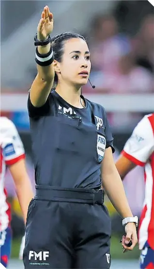  ?? ?? Además de pitar en México, Katia participó en el Mundial Femenino de Nueva Zelanda.