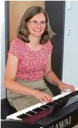  ?? Foto: Ursula Katharina Balken ?? Maria Masnicakov­a ist seit zwei Jahren als Kirchenmus­ikerin in Vöhringen tä tig.