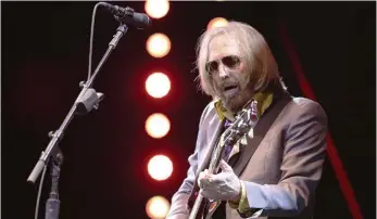  ?? Arkivbild: JOSEPH LONGO ?? HJÄLTE. Tom Petty har betytt mycket för klubbarran­gören Kim Abelsson, till vardags spindeln i nätet för Woody West på Pustervik. I kväll är det Petty som gäller på Pustervik.