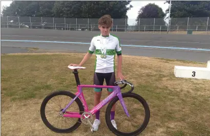  ??  ?? Matthew Devins won a gold and 2 silver medals at the recent National Youth Championsh­ips.